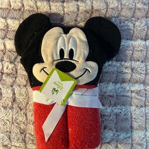 Disney Mickey Mouse Hooded Towel 27 in by 37 in